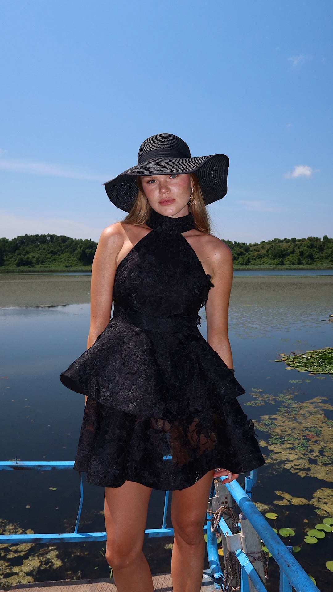 BLACK SWAN DRESS(Limited Edition)