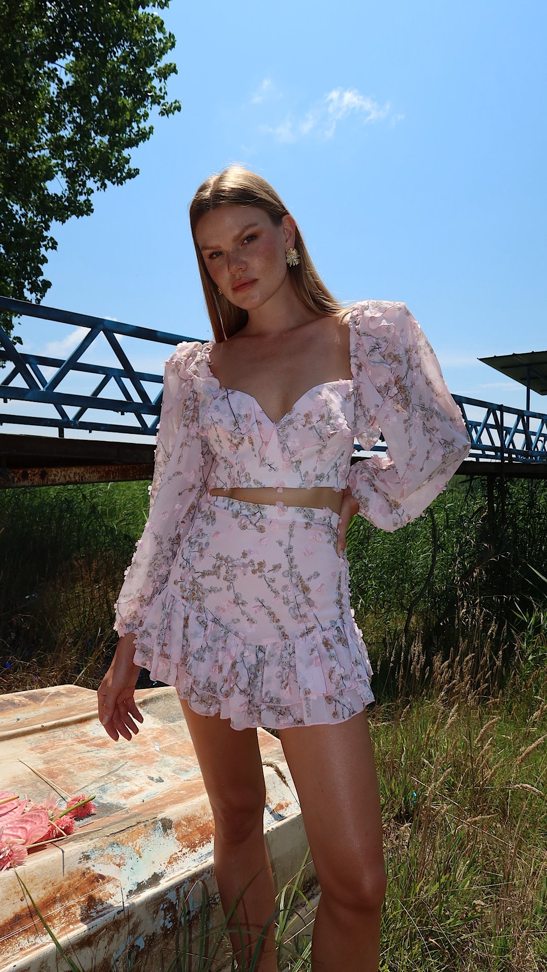 ROAME SET