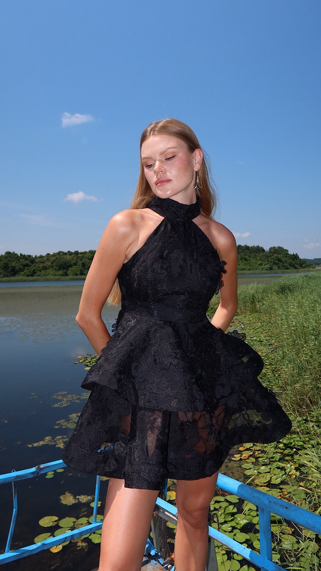 BLACK SWAN DRESS(Limited Edition)